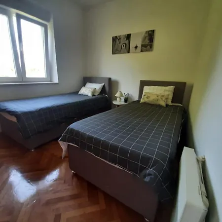 Casa vacanze With Private Pool And Yard Kožino