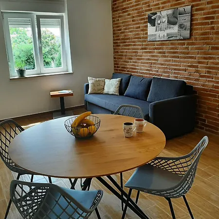 Casa vacanze With Private Pool And Yard
