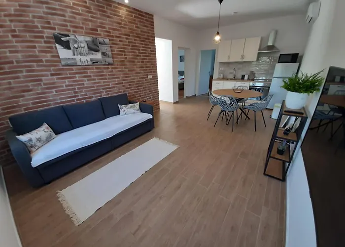 With Private Pool And Yard *