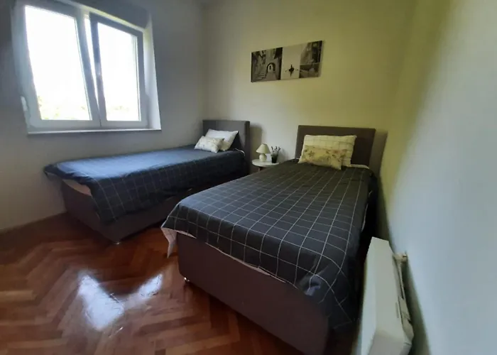 Дом отдыха With Private Pool And Yard Кожино
